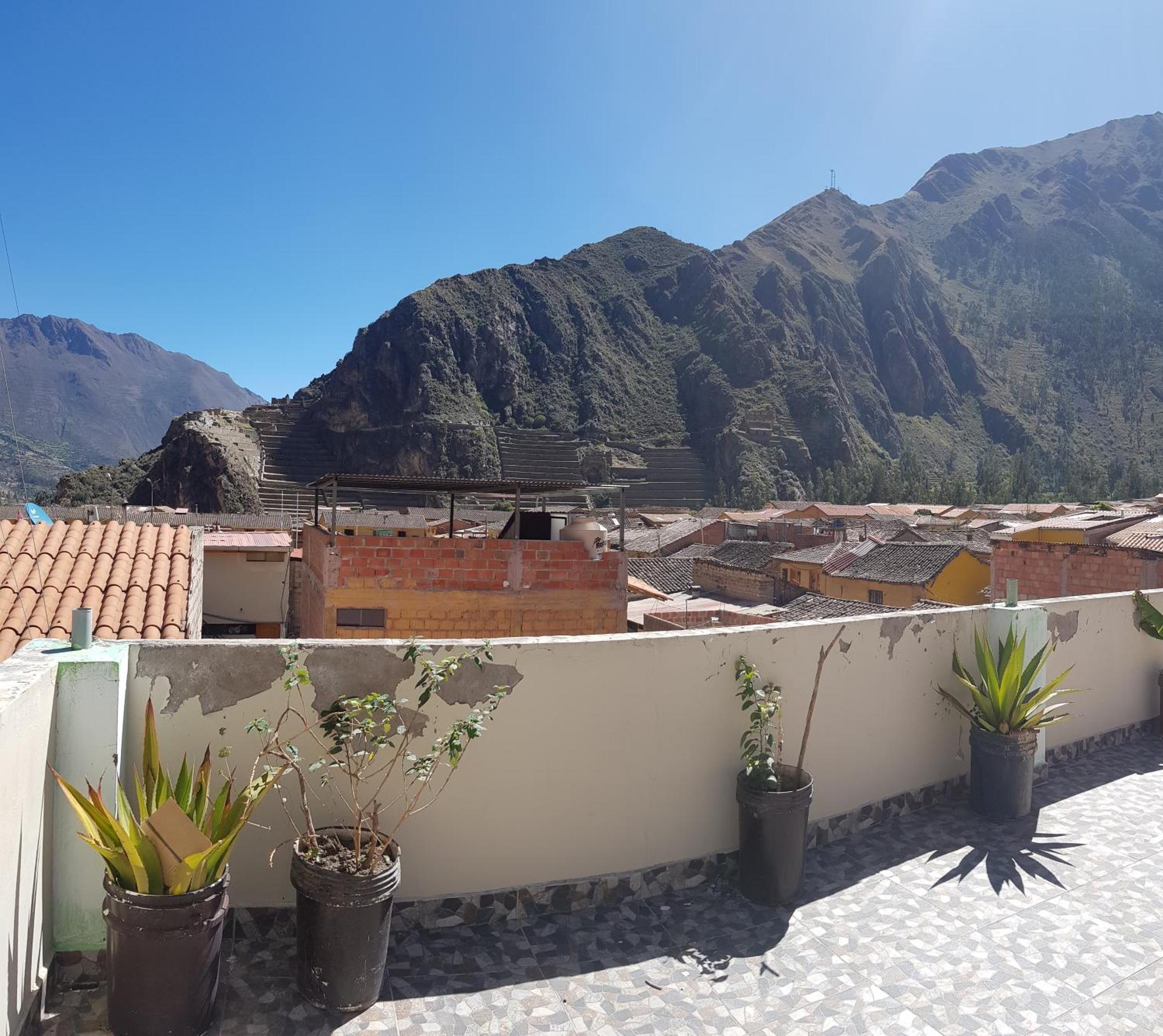 Hostal Apu Qhawarina Ollantaytambo Ngoại thất bức ảnh