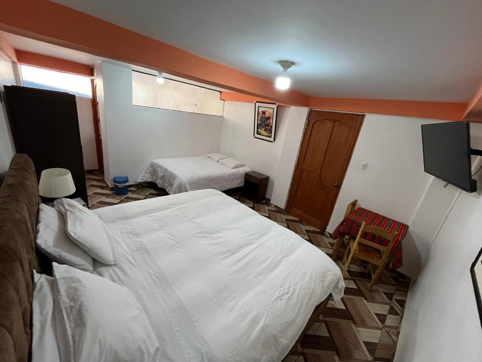 Hostal Apu Qhawarina Ollantaytambo Ngoại thất bức ảnh