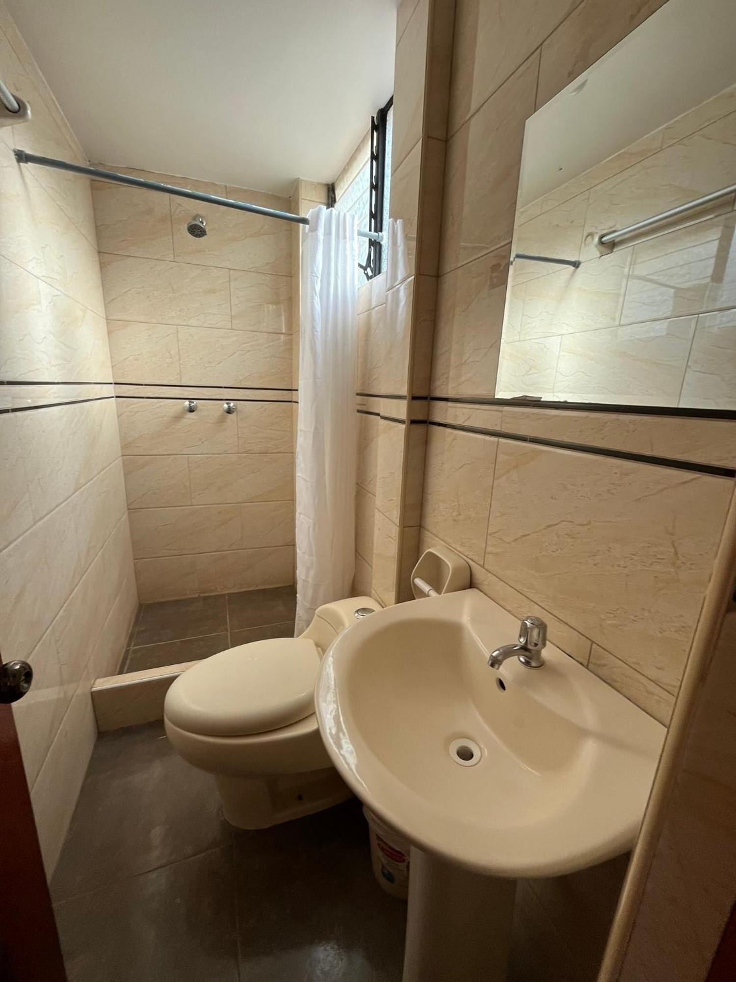 Hostal Apu Qhawarina Ollantaytambo Ngoại thất bức ảnh