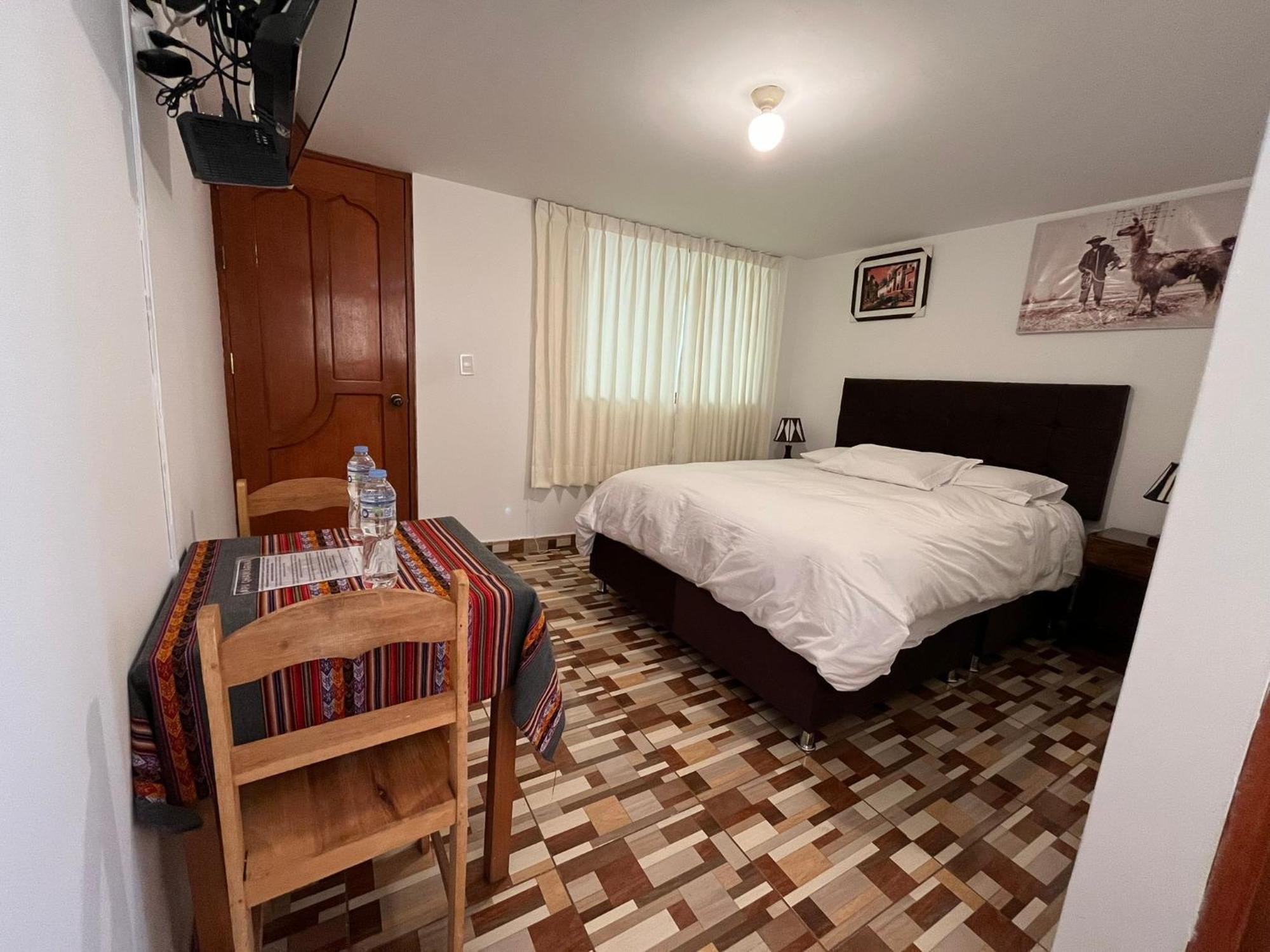 Hostal Apu Qhawarina Ollantaytambo Ngoại thất bức ảnh