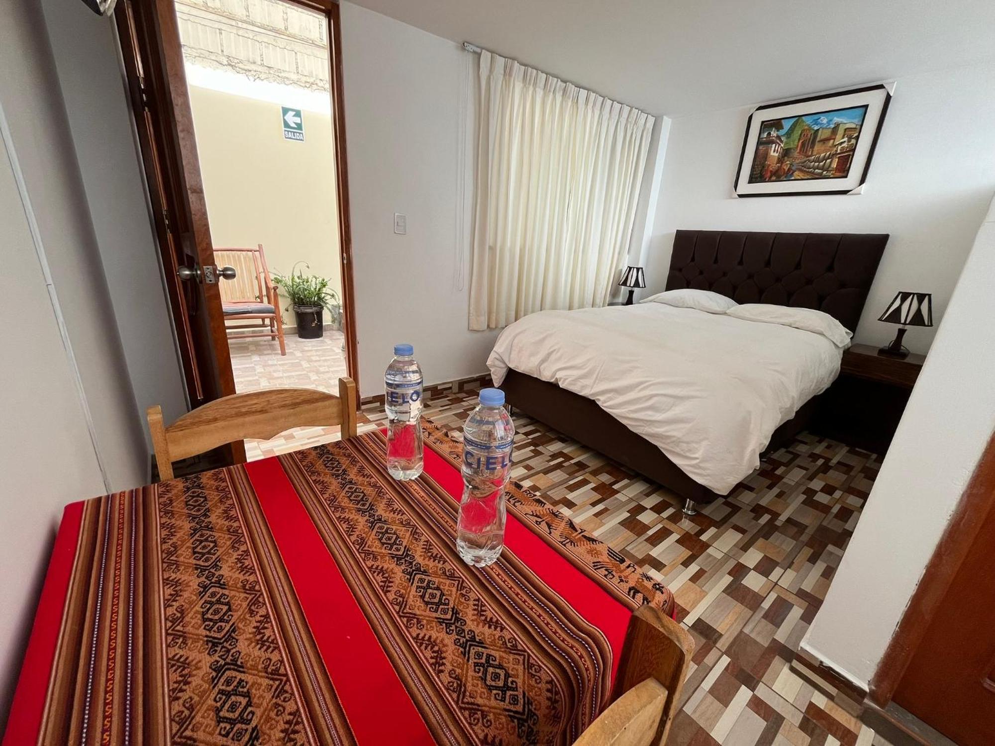 Hostal Apu Qhawarina Ollantaytambo Ngoại thất bức ảnh