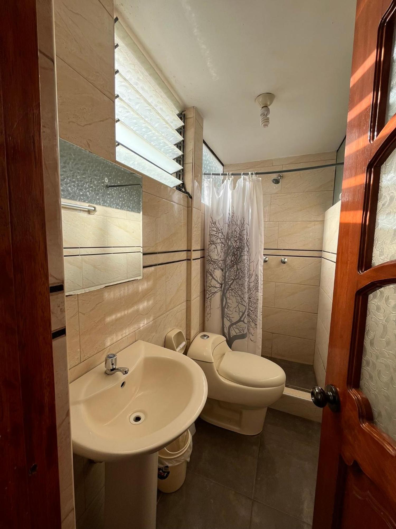 Hostal Apu Qhawarina Ollantaytambo Ngoại thất bức ảnh