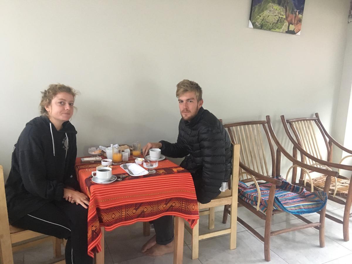 Hostal Apu Qhawarina Ollantaytambo Ngoại thất bức ảnh