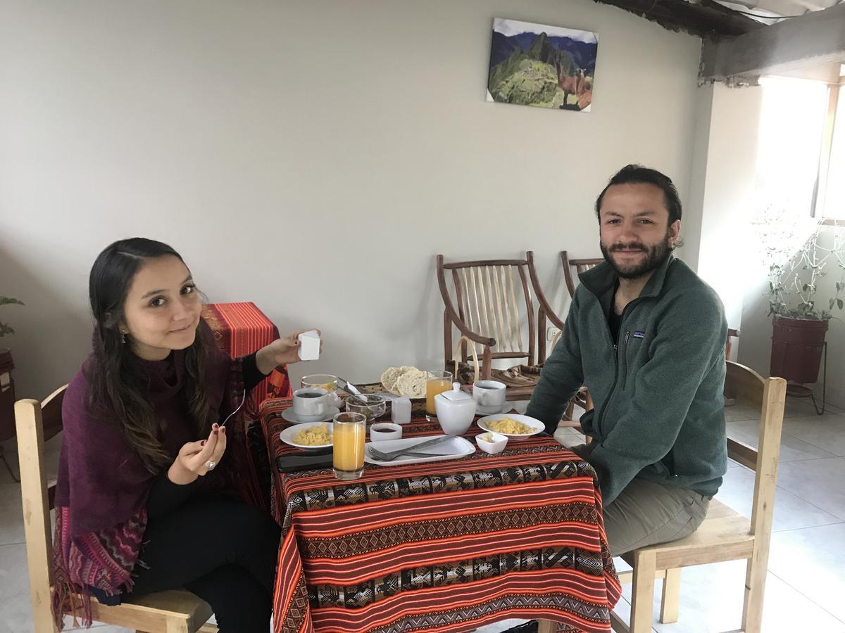 Hostal Apu Qhawarina Ollantaytambo Ngoại thất bức ảnh